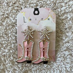 NWT PINK PONY CLUB Pink Star Boot Earrings NORDSTROM BRAND